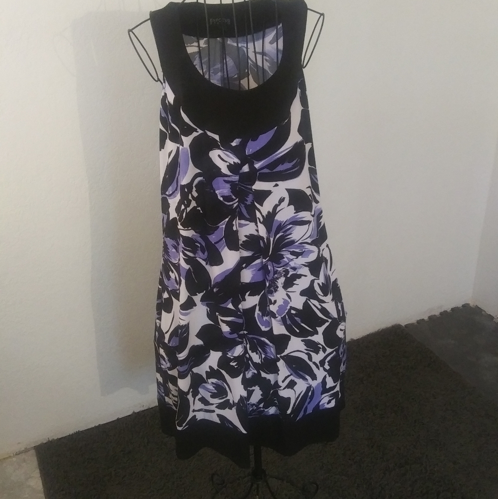 Enfocus Dress